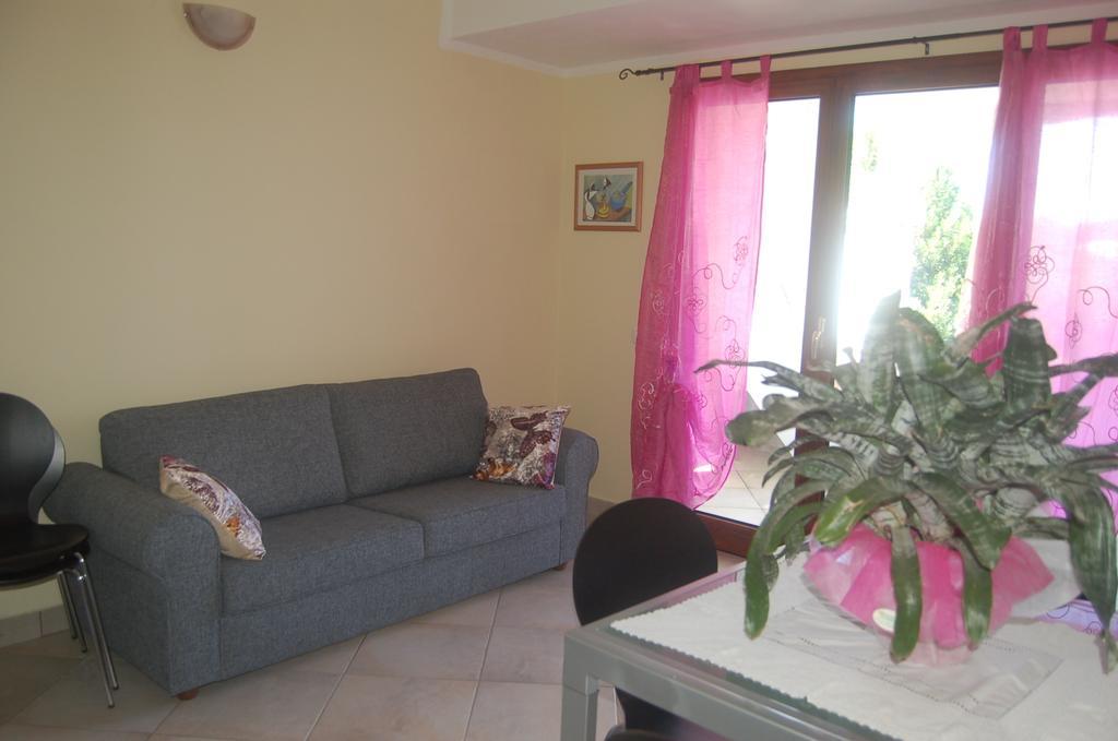 Relax al Mare Apartment Olbia Cameră foto